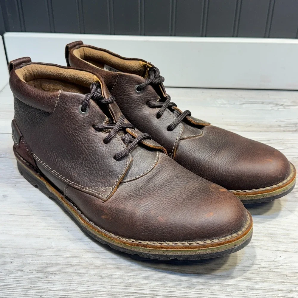 Clarks Edgewick Mid Chukka Men's Sz 10M Brown Soft Cushion Ortholite Comfort